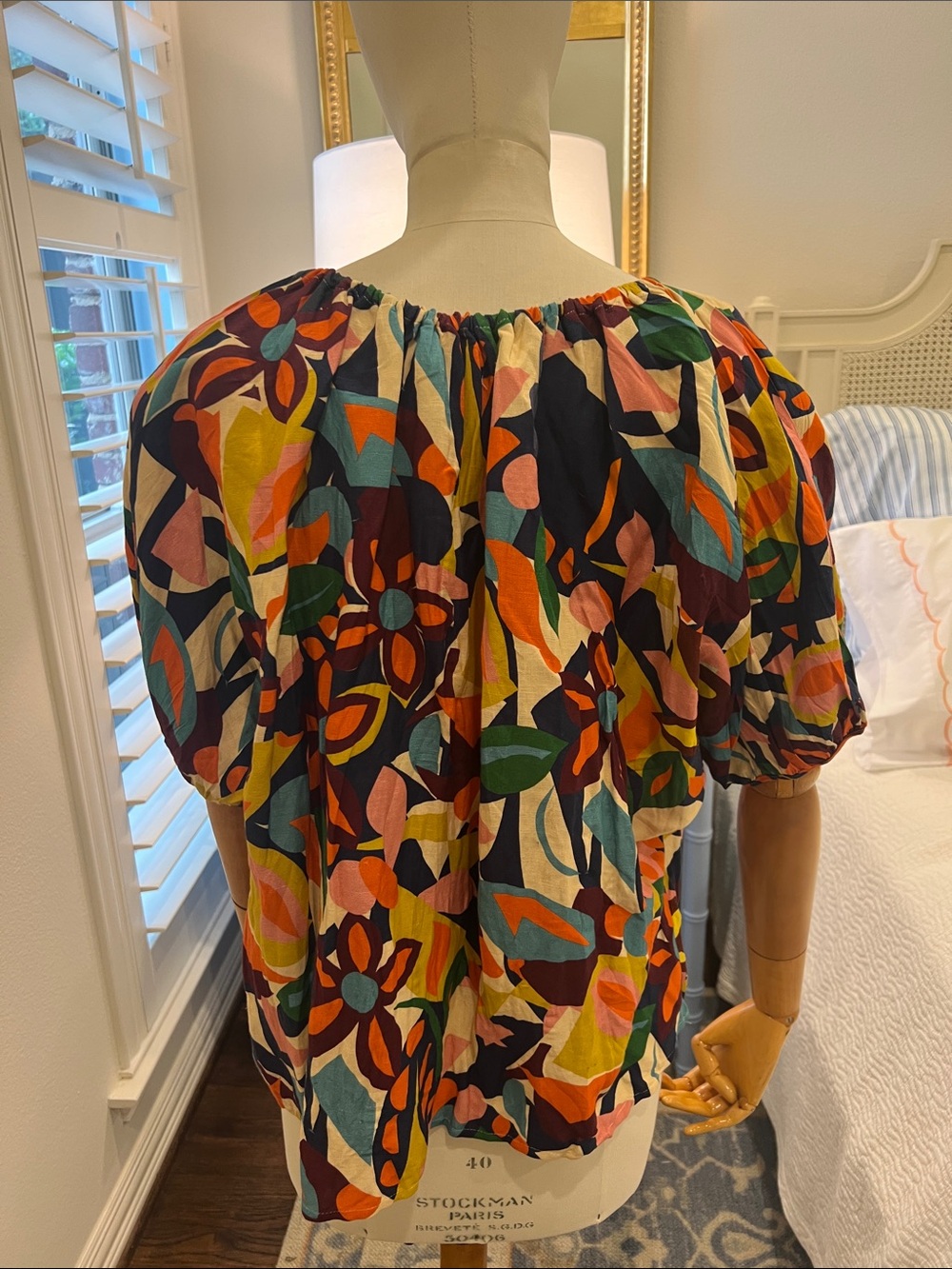 NWT Velvet by Graham and Spencer Top - Picture 4 of 6